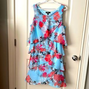 Sleeveless flowered dress